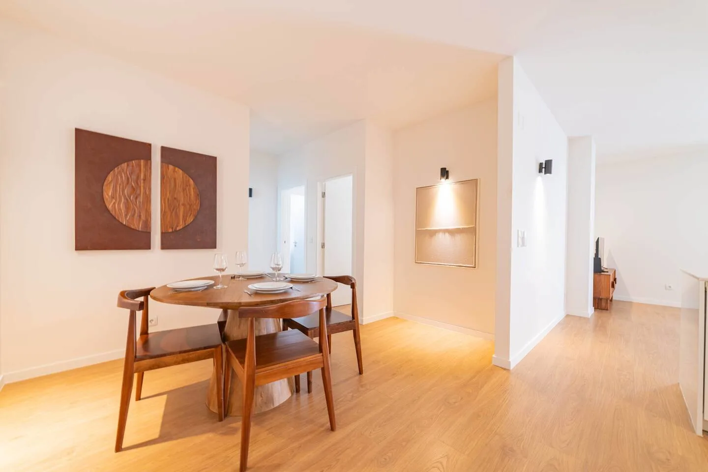 Dining room of an apartment at Anjos 40, Lisbon